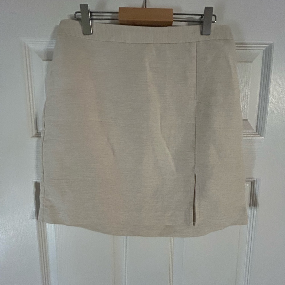 Aritzia Wilfred linen mini skirt